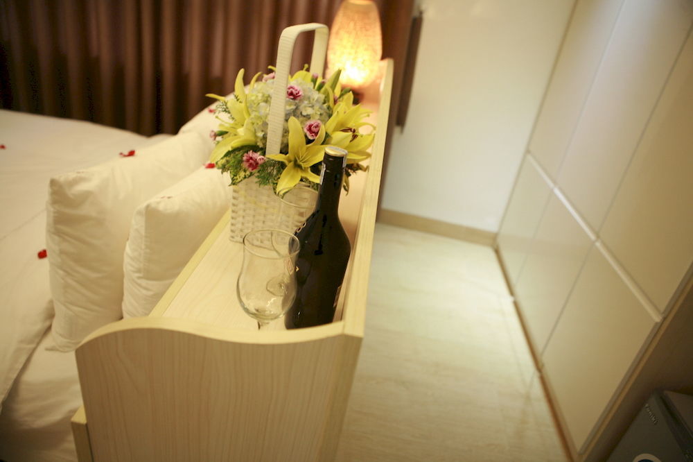 Namu Hotel Hanoi Buitenkant foto